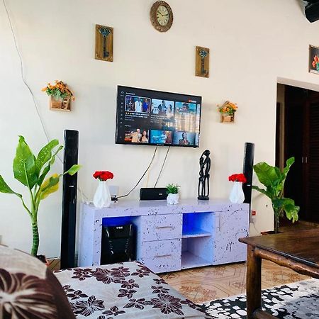 Jambo Diani 1-Bedroom Apartment Close To The Beach Диани-Бич Экстерьер фото