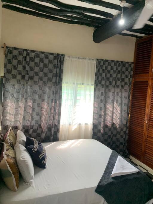 Jambo Diani 1-Bedroom Apartment Close To The Beach Диани-Бич Экстерьер фото