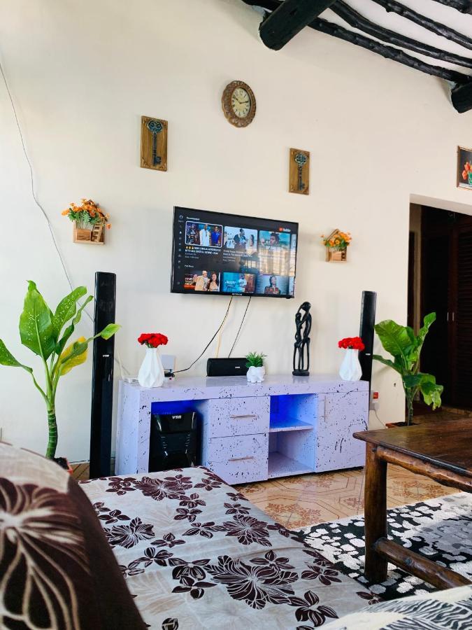 Jambo Diani 1-Bedroom Apartment Close To The Beach Диани-Бич Экстерьер фото